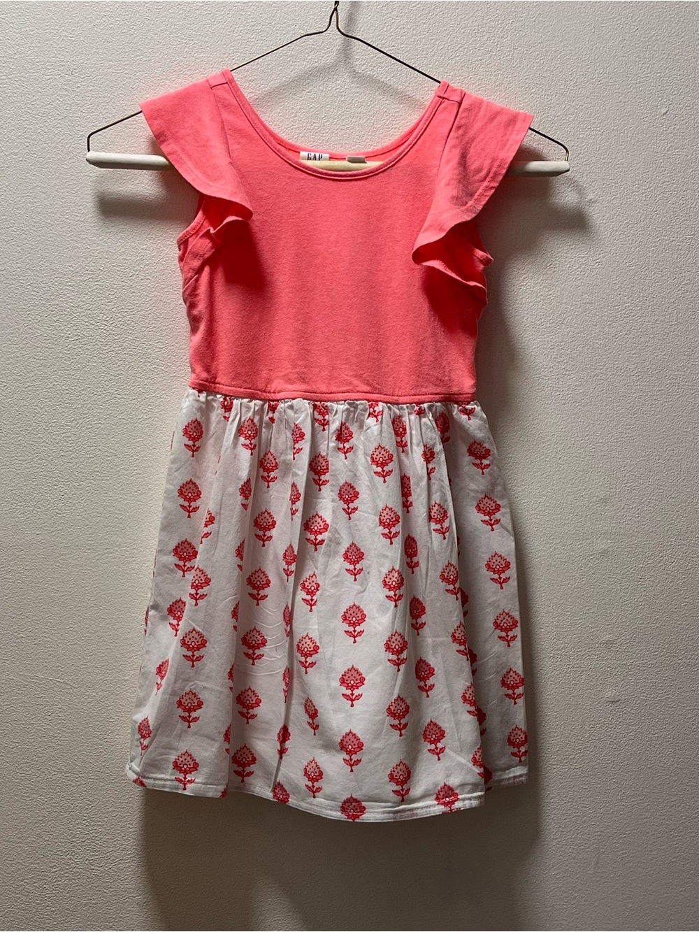 Gap Kids Coastal Peachy Flutter Sleeve Knit Dress with Printed Lined Skirt, Sz S